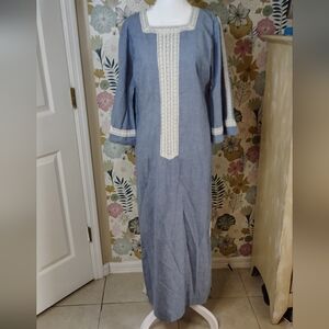Elegant Polynesian Casuals Hawaiian Blue Tunic Dress with White Accents Size 12